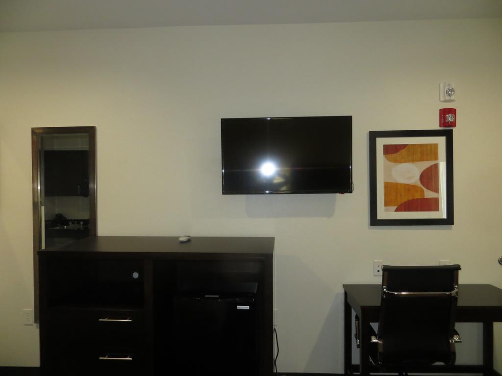 Econo Lodge Inn & Suites Houston Nw-Cy-Fair Jersey Village Dış mekan fotoğraf