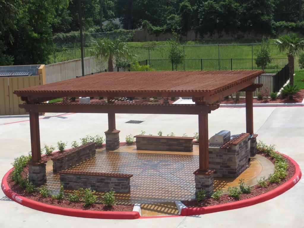 Econo Lodge Inn & Suites Houston Nw-Cy-Fair Jersey Village Dış mekan fotoğraf