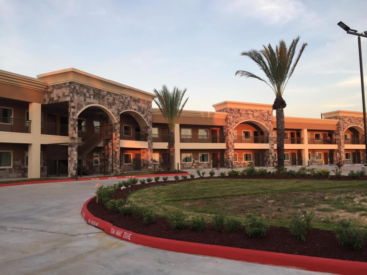 Econo Lodge Inn & Suites Houston Nw-Cy-Fair Jersey Village Dış mekan fotoğraf